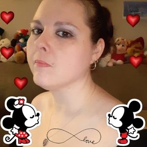 Meet your Posher, Libby